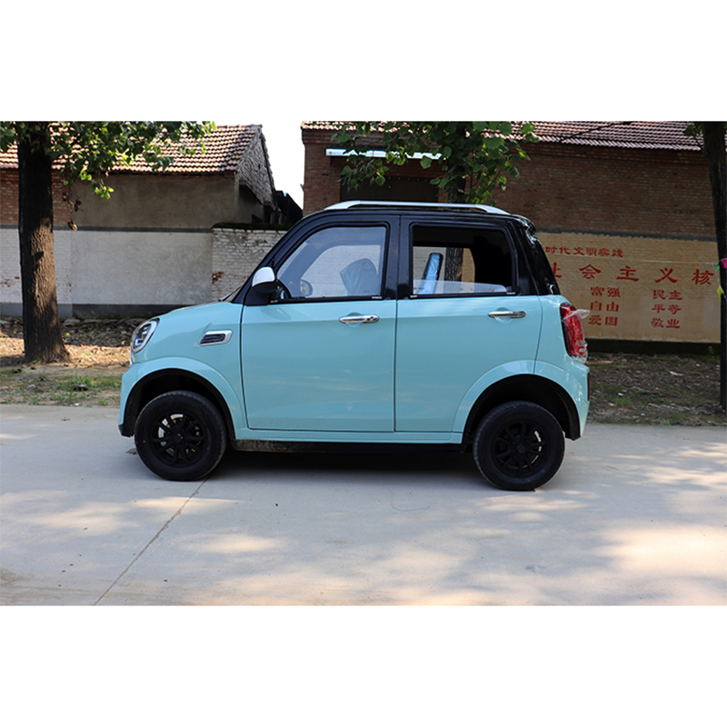 Four-wheeled Mini New Electric Car