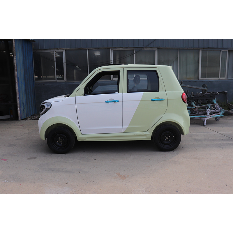 Four Wheels Mini Electric Rechargeable Car