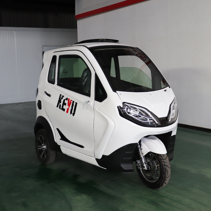 2024 new mini Electric tricycles good 3 wheel electric car for sale