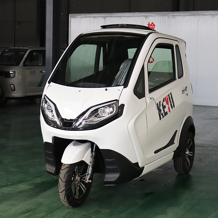 2024 new mini Electric tricycles good 3 wheel electric car for sale