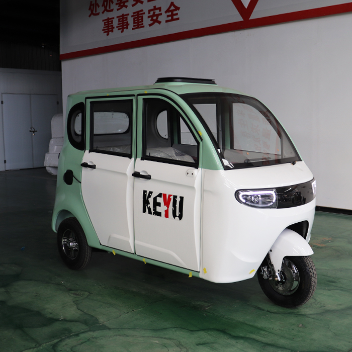 KEYU Direct sales of elderly four-wheel scooters elderly scooters adult household fully enclosed cars