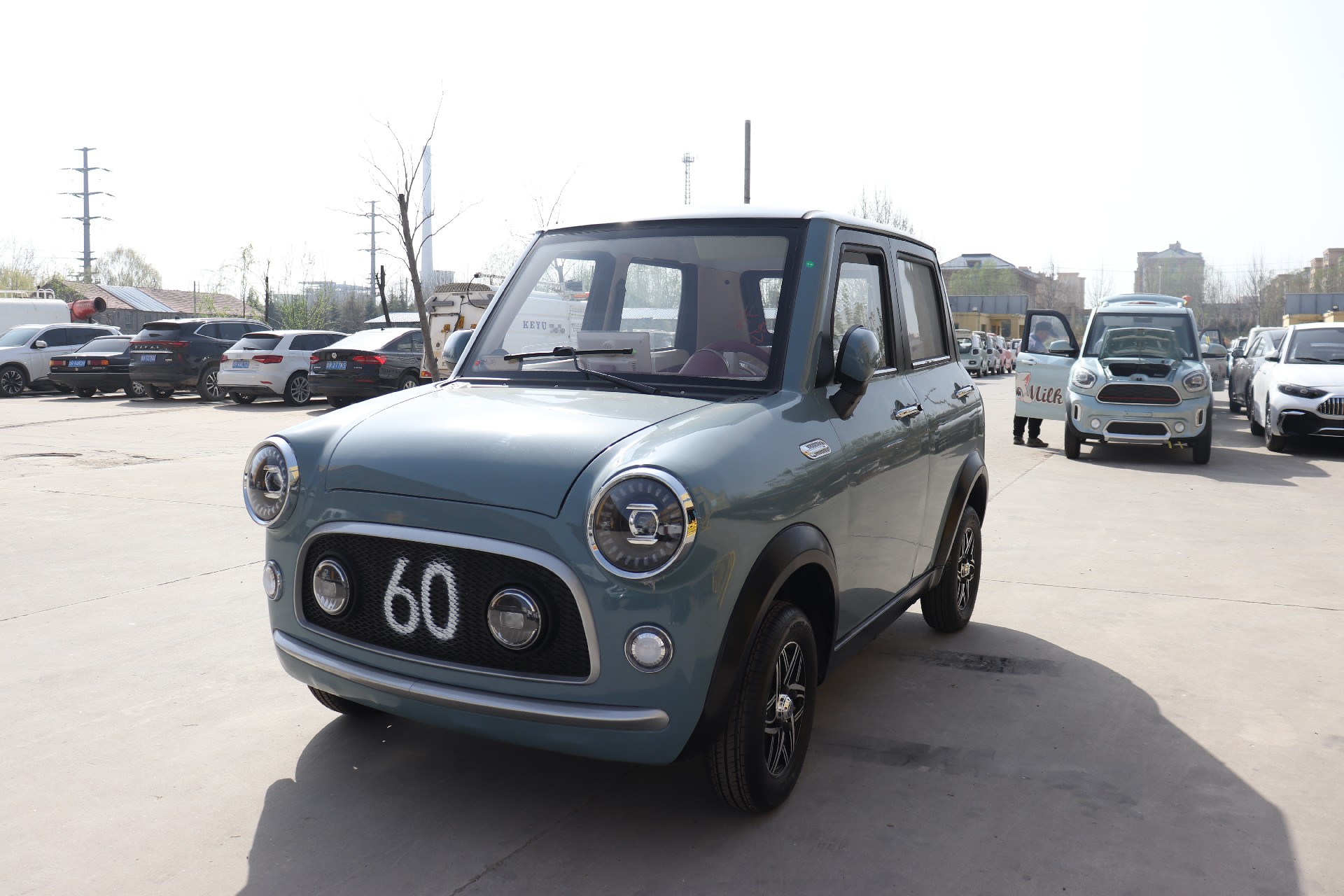 SJ-S Custom new Good price new energy cheap price mini electric car 4 Seats 4 doors made in China